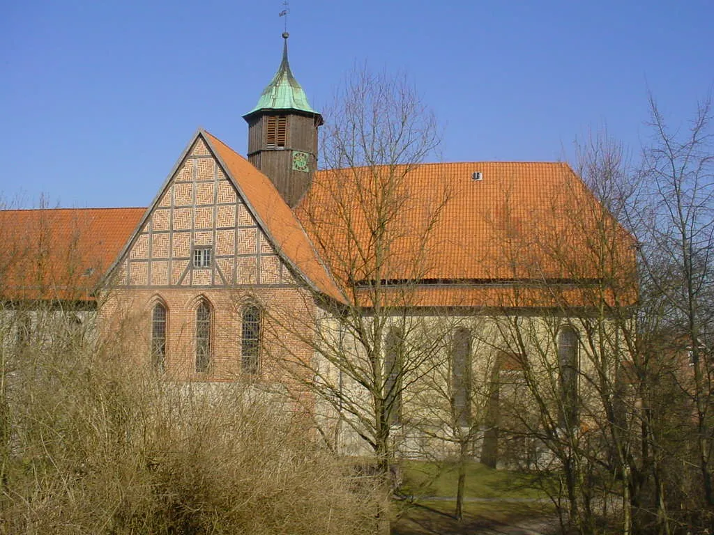 Südansicht der Klosterkirche Oldenstadt in Uelzen, Niedersachsen, Deutschland