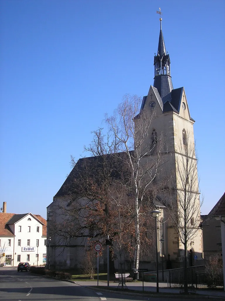 Die Kirche in Rositz (Thüringen).