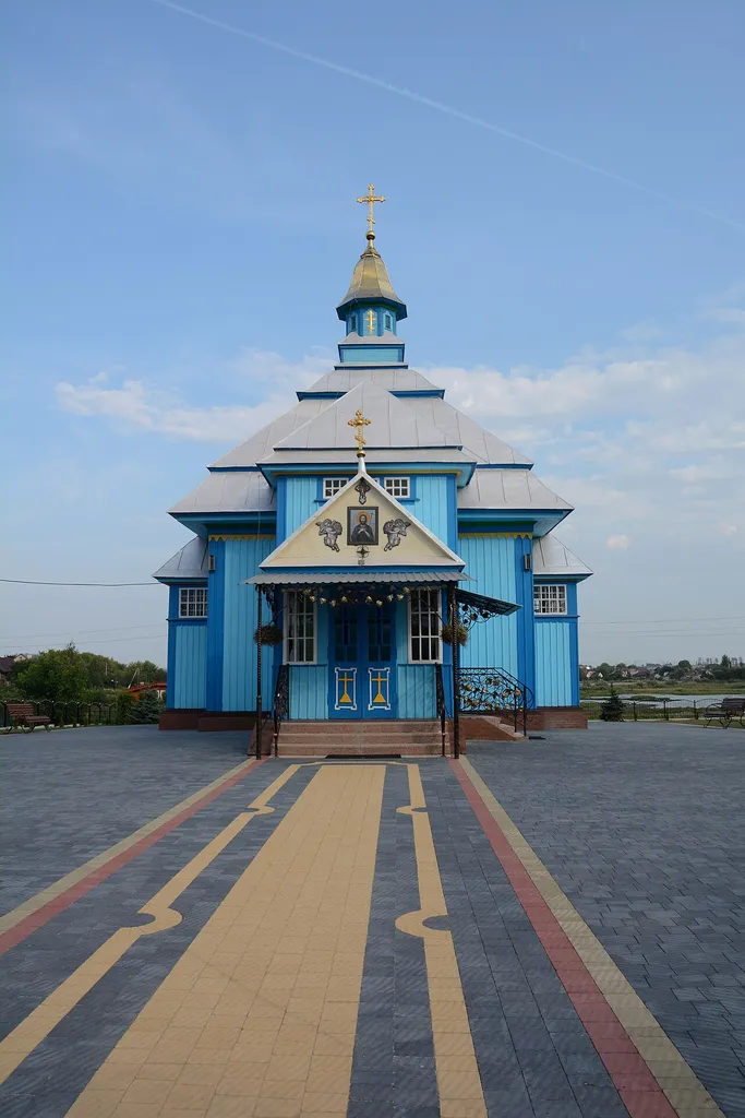 Церква Св. Івана Предтечі (дер.), Прилуцьке,