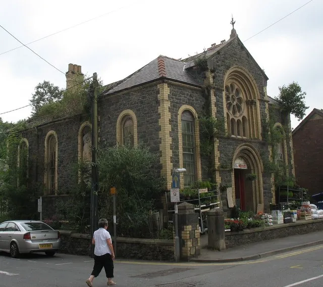 Capel Moreia, Lon Cilbedlam/Dale Street This Welsh Baptist chapel is in a dilapidated state, most of its roof has disappeared and bushes sprout out of its walls. Nevertheless, the foyer has found a new use as a fruit and veg shop, while the Baptist congregation still worship at the vestry at the back of the chapel.