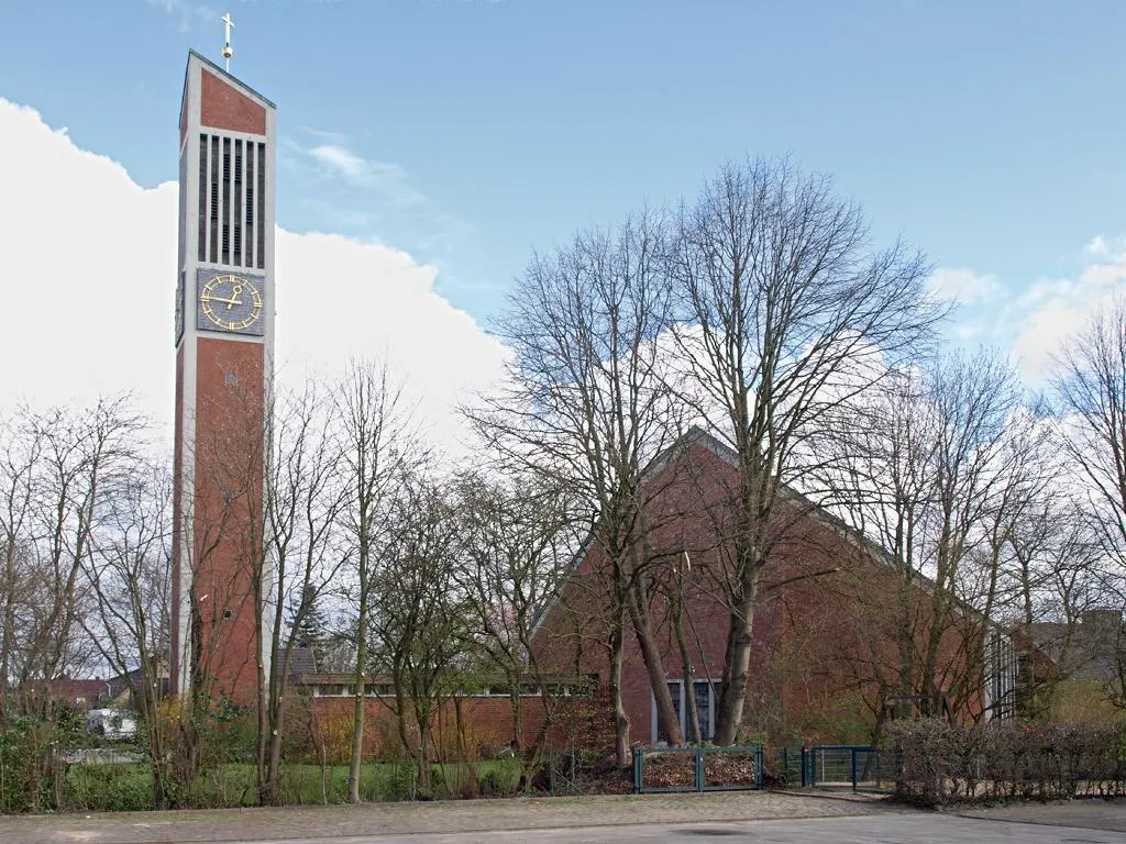 Elmshorn (Slesvic-Holstein, Germany), church "Thomaskiche" (ev.luth.), photo 2008