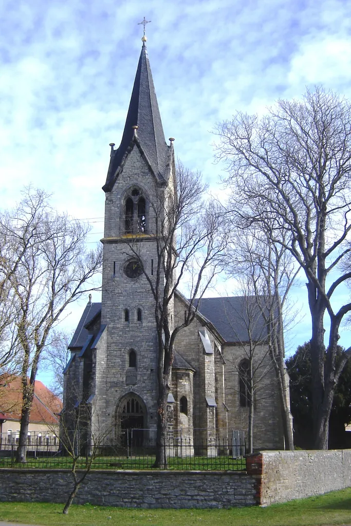 Egeln-Nord (Sachsen-Anhalt), St.-Georg-Kirche, Westansicht