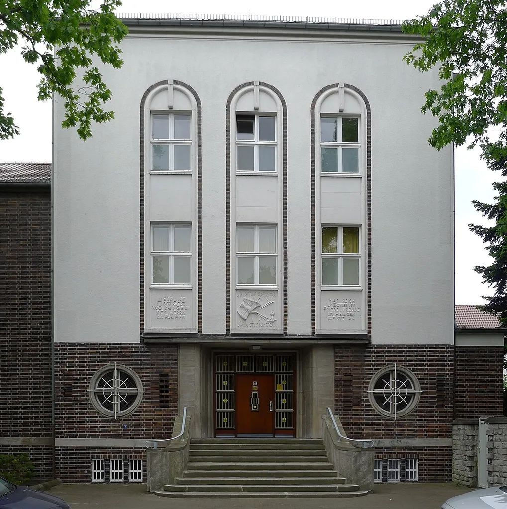 Portal des Klostergebäudes