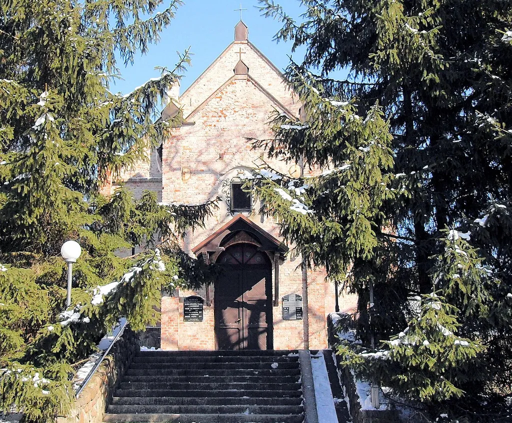 Radziszewo - dawny kościół ewangelicki, obecnie rzymskokatolicki parafialny p.w. Matki Bożej Królowej Polski, 4 ćw. XIX, pocz. XX