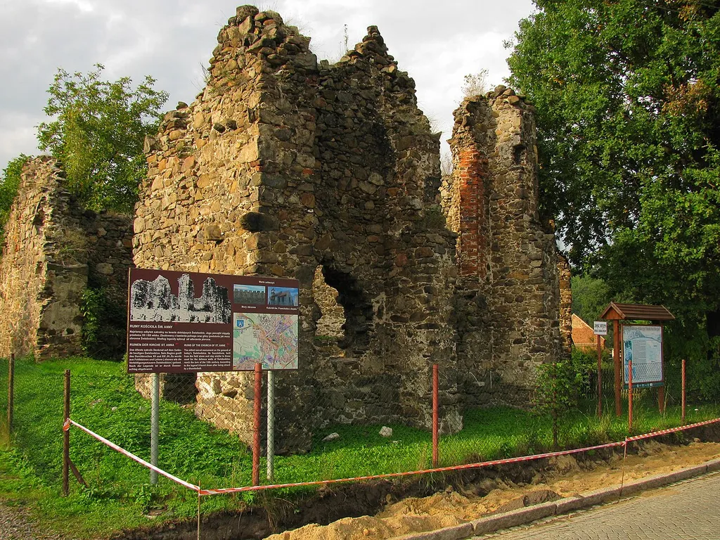 Świebodzice - Pełcznica, kościół p.w. św. Anny, XV