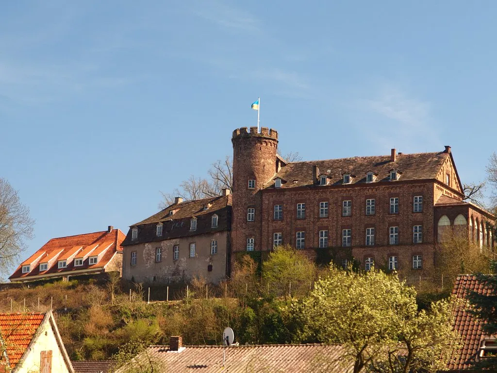 Castle Herstelle (built 1832)