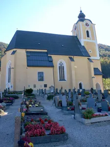 Pfarrkirche und Friedhof Kirchenlandl