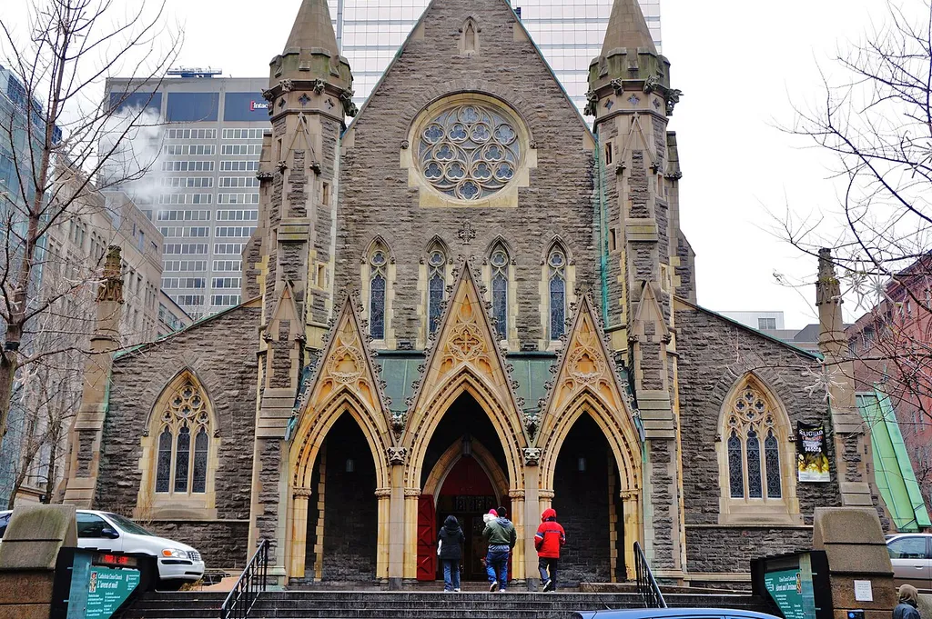 Entrance into the Anglican Cathedral