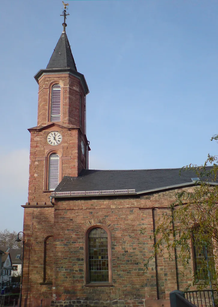 Ev. Kirche Frankfurt am Main - Hausen