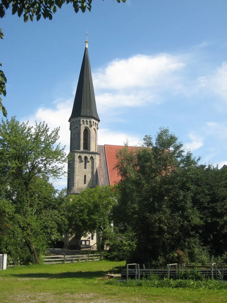 Kath. Pfarrkirche hl. Blasius, 14 Nothelfer und ehem. Friedhofsfläche