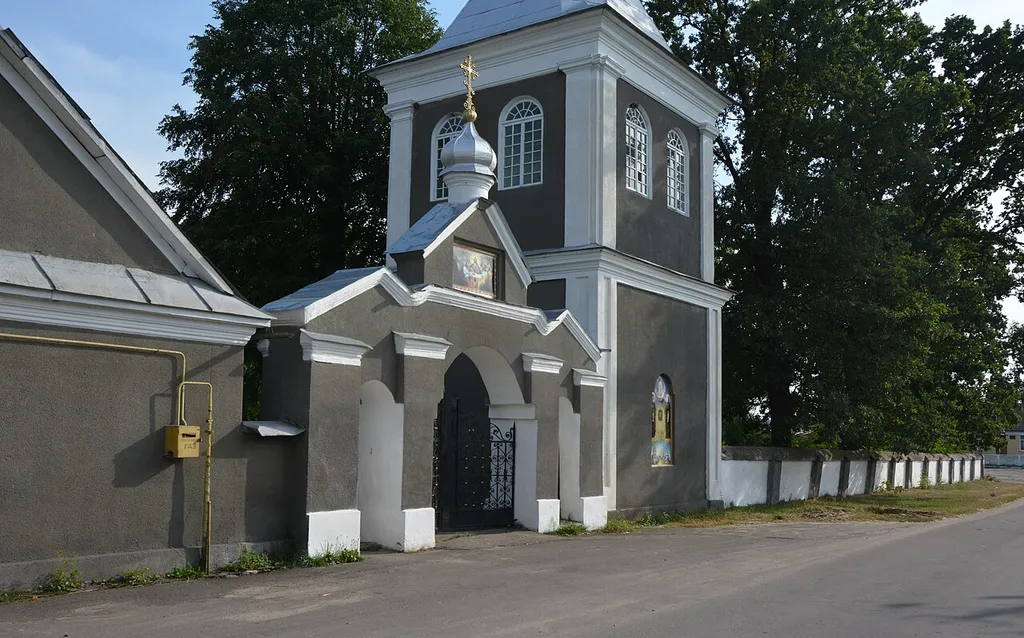 Огорожа з брамою (мур.), Піски,