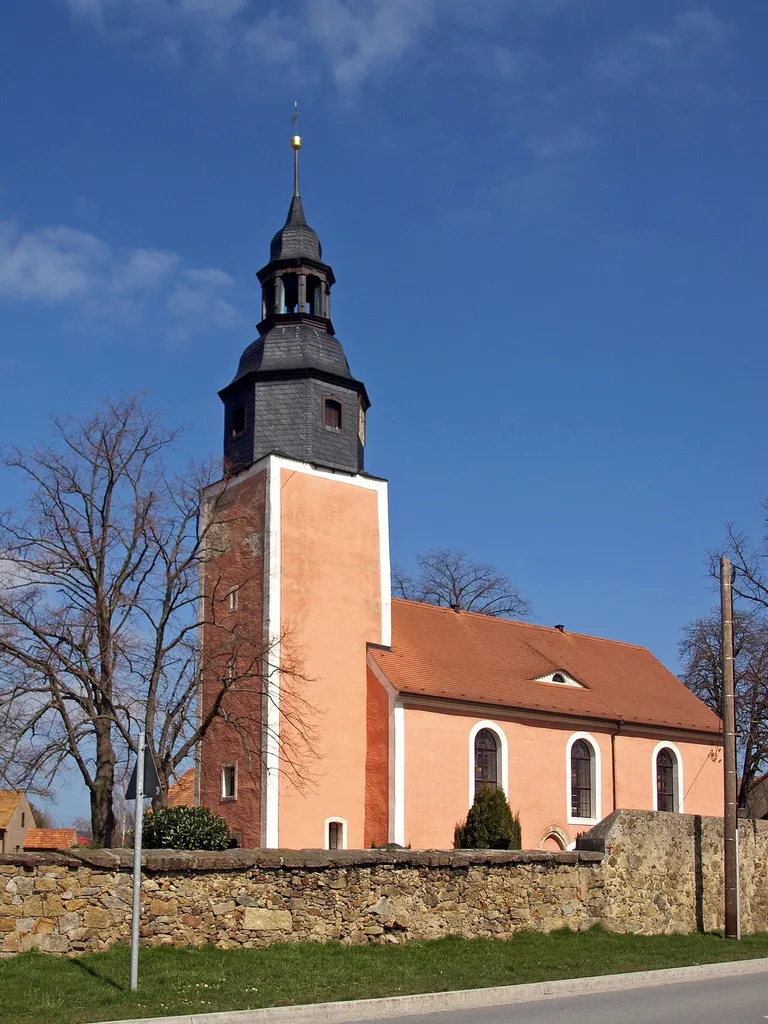 Kirche in Melaune (Vierkirchen)