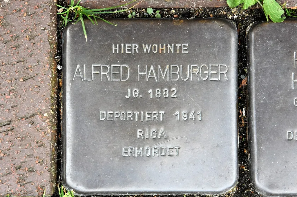 Schwedenstraße 24, Fürstenau; Stolperstein für Alfred Hamburger