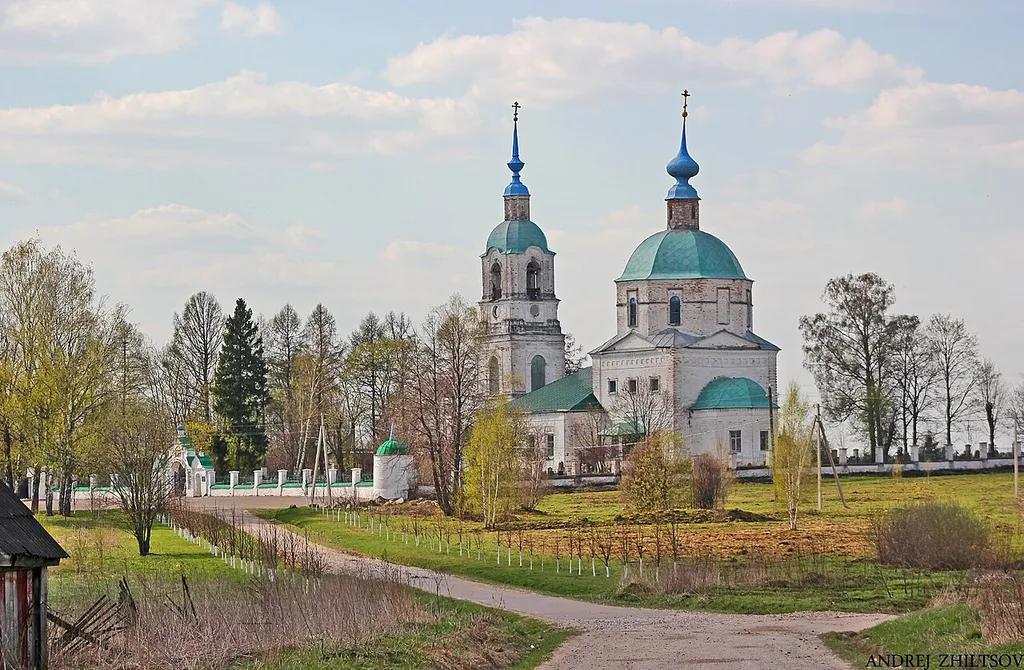 Церковь Введения Богородицы во Храм: Флорищи, Кольчугинский район, Владимирская область