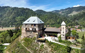 Haimburg Castle