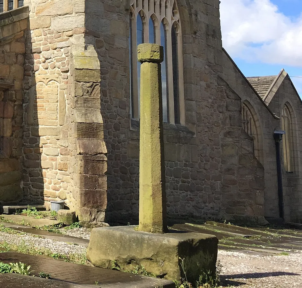 Cross in St Bartholomew's churchyard, Colne This is a photo of listed building number 1243158.