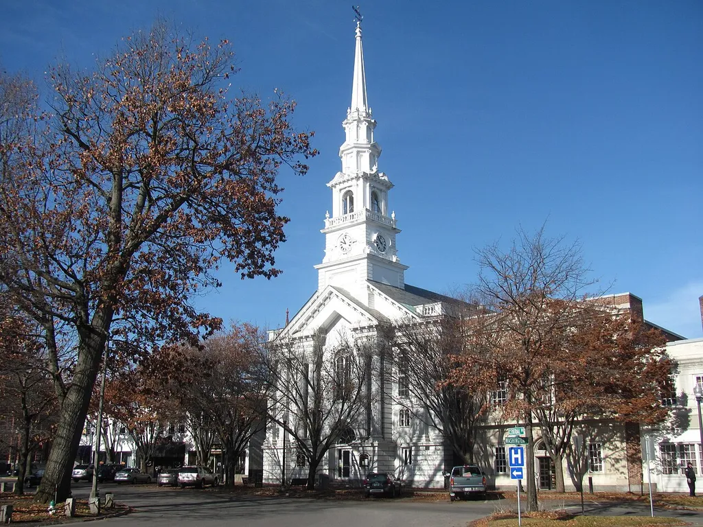 United Church of Christ in Keene New Hampshire This is an image of a place or building that is listed on the National Register of Historic Places in the United States of America. Its reference number is 82001671 (Wikidata).