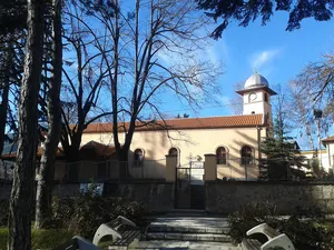 Holy Trinity Church