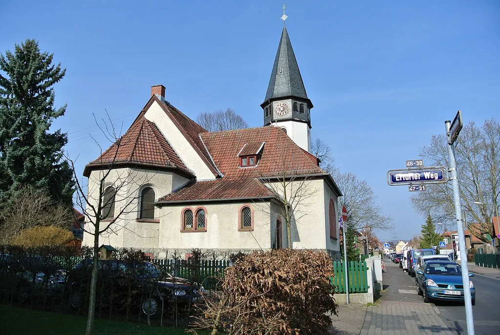 Evangelische Kirche Frankfurt-Zeilsheim, Frankenthaler Weg, im Sitl des Historismus, Ansicht von Osten