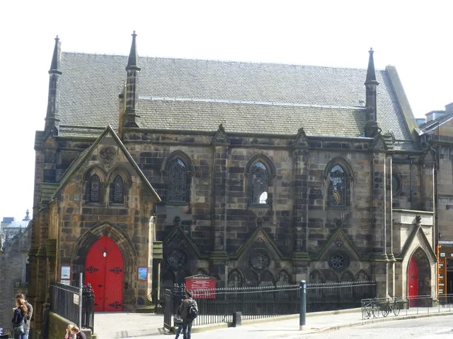 St. Columba's Free Church, Johnston Terrace