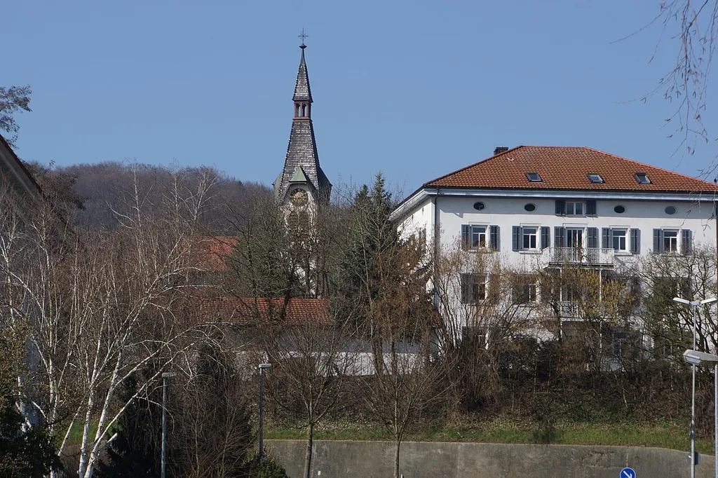 Seidenhof mit Christuskirche