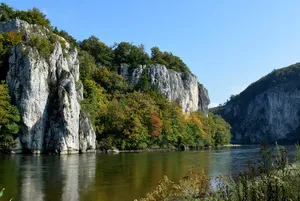 Weltenburger Enge, Hirschberg und Altmühlleiten