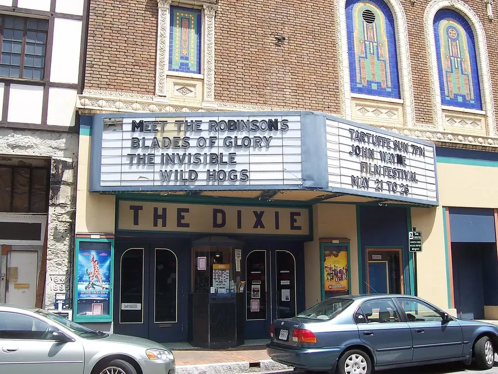 Dixie Theater