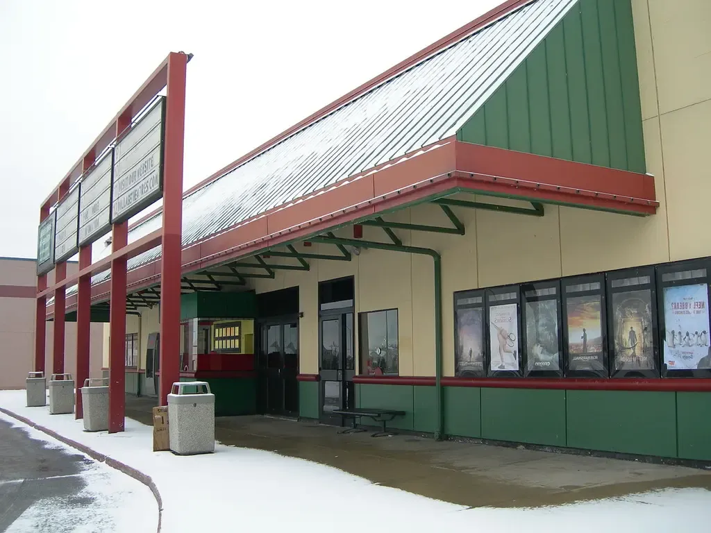 Lakehurst Cinema 12