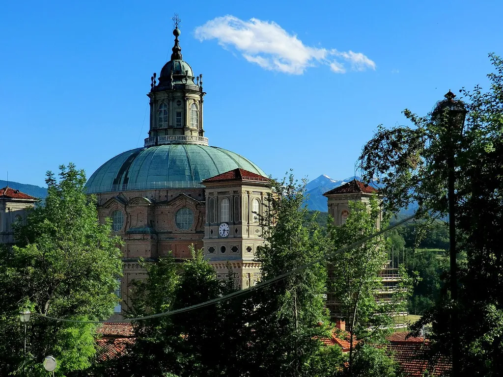 Basilica della Natività di Maria Santissima, Vicoforte, Piedmont, Italy Basilica Shrine of Our Lady of Mondovi Native name Basilica della Natività di Maria Santissima Location Vicoforte, Piedmont, Italy Coordinates 44° 21′ 49.32″ N, 7° 51′ 46.22″ E Established 1596 (Began construction) Website www.santuariodivicoforte.it Authority file : Q3471751 VIAF: 157394571 LCCN: no93022298 GND: 4512490-5 J9U: 987007605440305171 WorldCat institution QS:P195,Q3471751