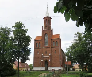 Saints Cosmas and Damian church in Świątki