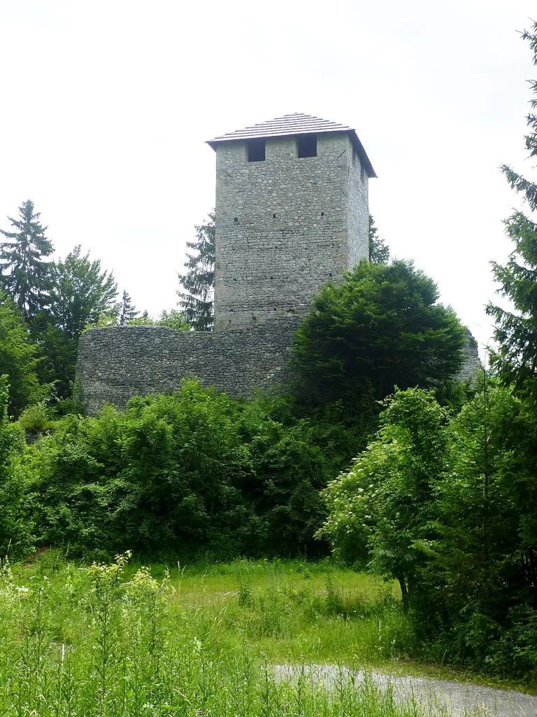 Burgruine Khünburg bei Hermagor; Ansicht von Nordwesten
