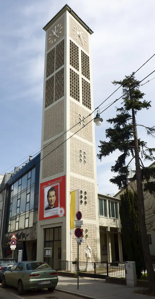 Church de:Unter St. Veiter Pfarrkirche in Vienna Hietzing