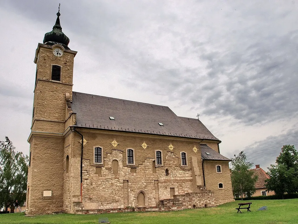 R. k. templom (Szent Márton) (Feldebrő, Szabadság tér)