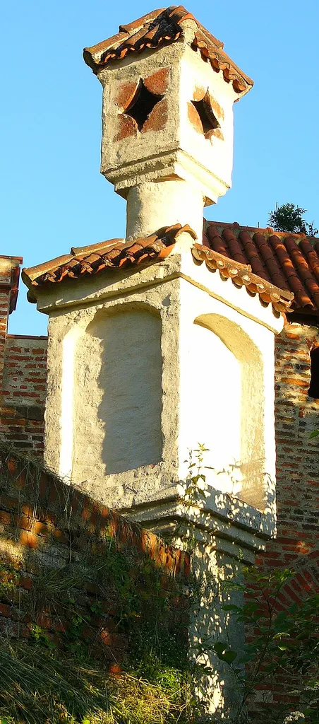 XXIII. Burgfriedenssäule, o. J., steht an der Fürstentreppe (Fußweg zur Burg Trausnitz).(Im offiziellen Flyer der Stadt Landshut: Standort 38; Burgfriedenssäule XX).
