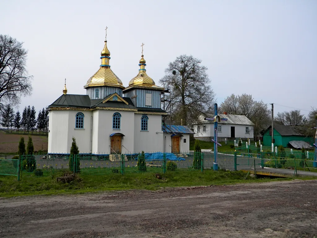 Покровська церква, Диковини,