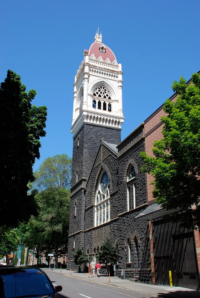 The First Congregational Church, located at 1126 SW Park Avenue in Portland, Oregon, United States, is listed on the US National Register of Historic Places (NRHP). This is the south facade, viewed from the southeast, on Madison Street.