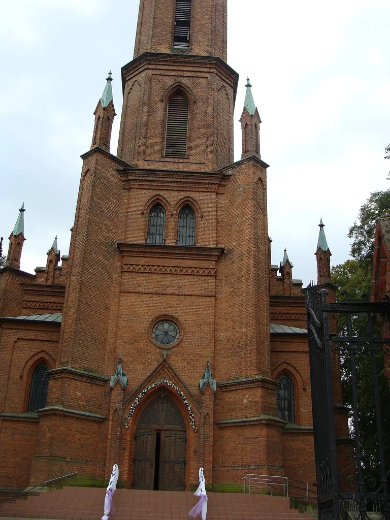 Wojków - kościół par. pw. Niepokalanego Poczęcia NMP, mur., 1904-1908