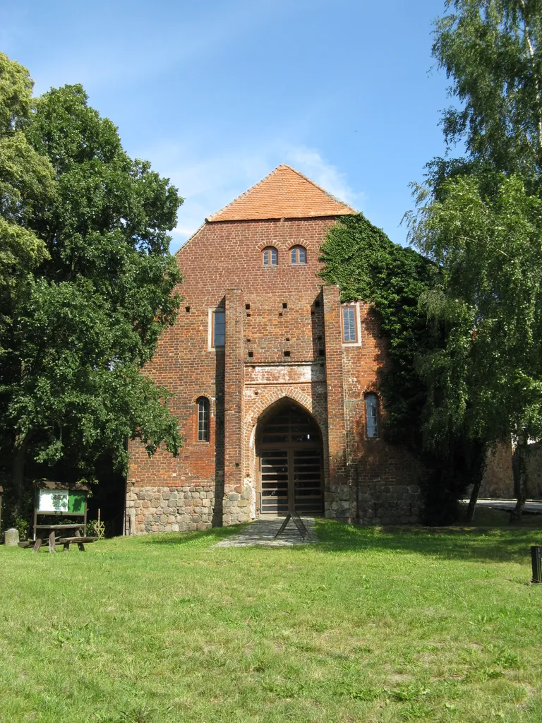 Burg Wredenhagen in Wredenhagen, disctrict Müritz, Mecklenburg-Vorpommern, Germany