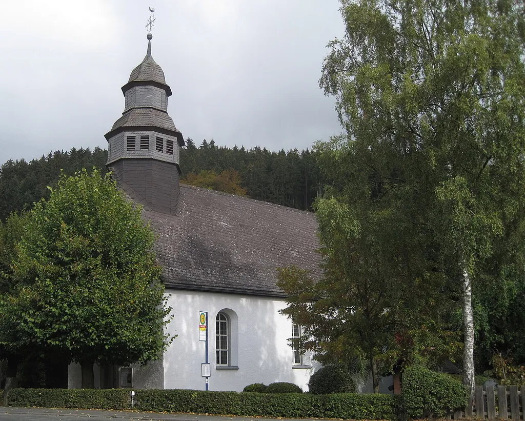 Alte Pfarrkirche St. Thomas in Hallenberg-Liesen, Dorfstraße 22.