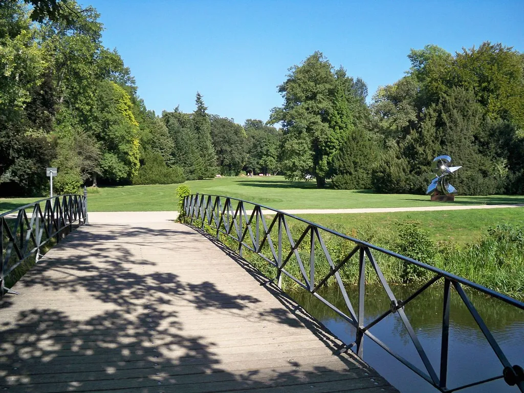Wolfsburg, Lower Saxony, Castle park with Aller river