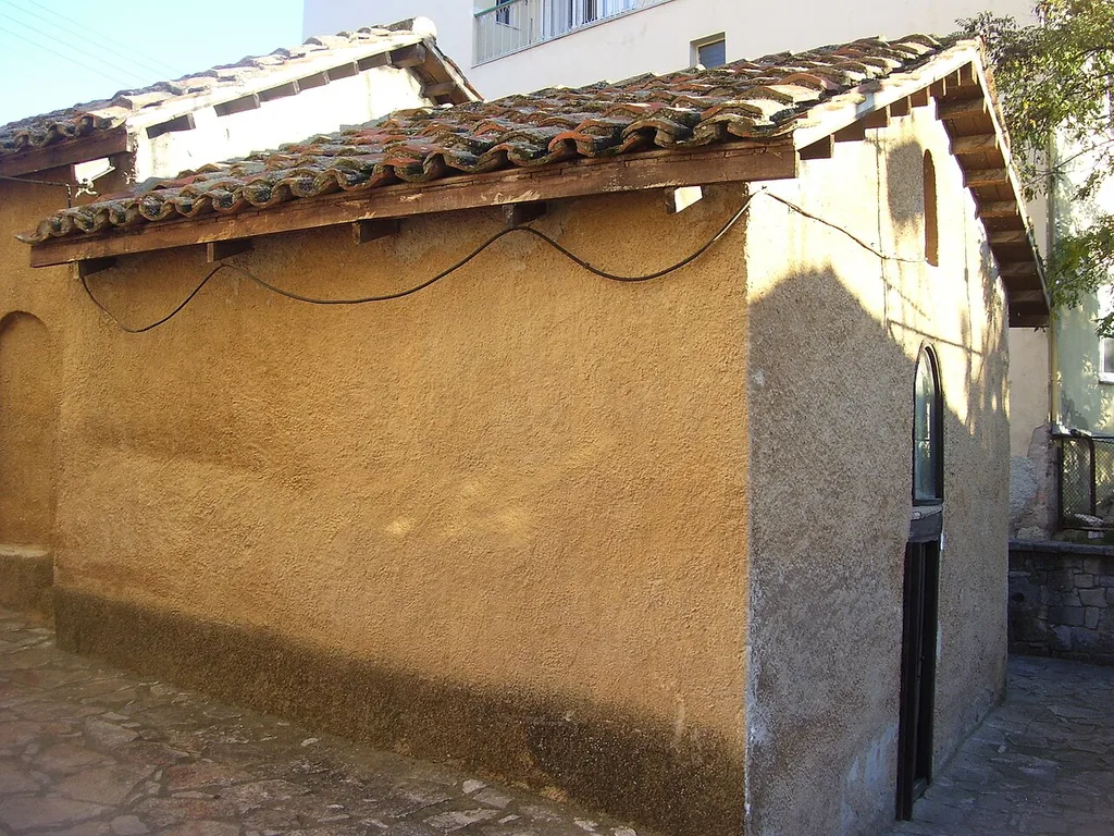 Church of „Agii Atanasiy Mouzaki“ in Kastoria, Greece.