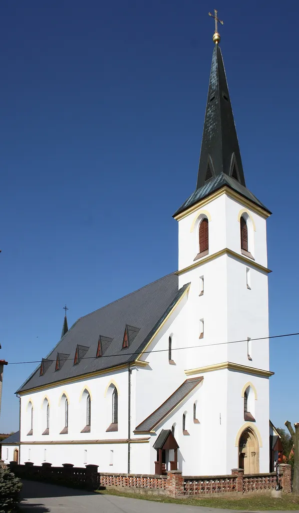 Křešín - kostel svatého Bartoloměje