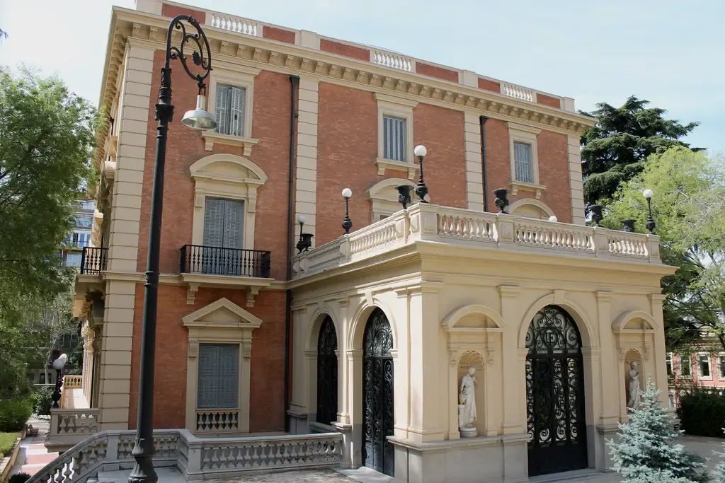 Lázaro Galdiano Museum