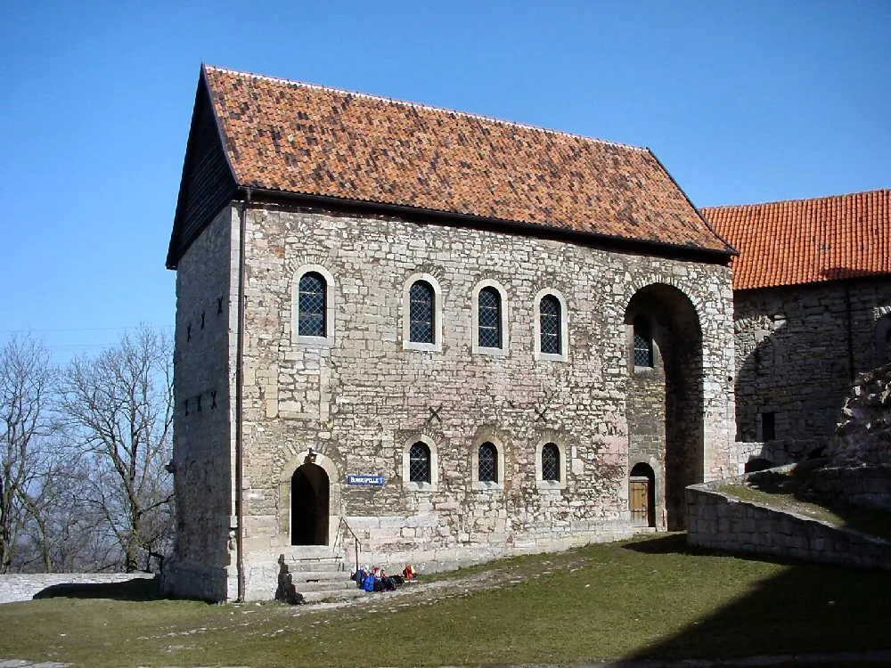 Lohra Burg Doppelkapelle, eigenes Foto von 2004, Public Domain