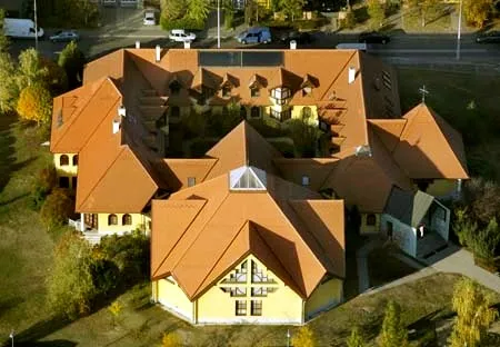 Káposztásmegyer Szentháromság Plébánia