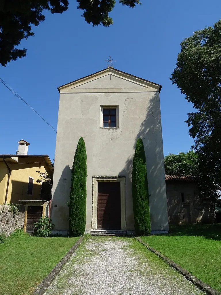 San Vito al Mantico (Bussolengo, Veneto, Italy), Saints Vitus, Modestus and Crescentia church
