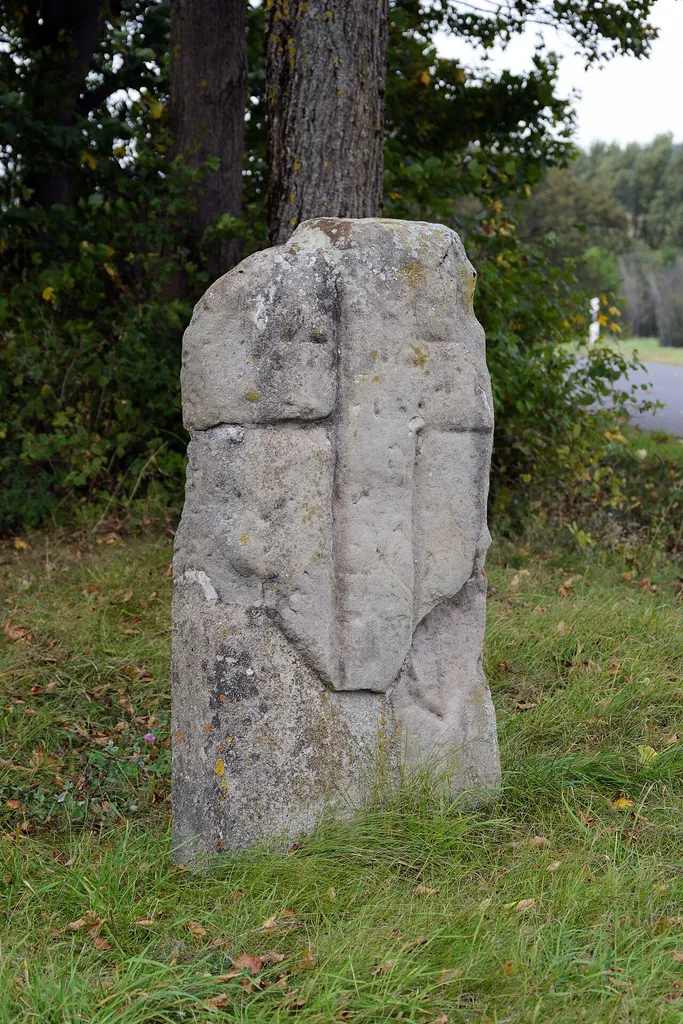 Kreuzstein, sogenannter Schwedenstein, bei Burggrub.