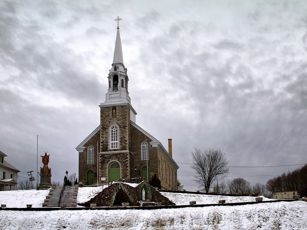 Sainte-Anne-de-la-Rochelle, Estrie (Québec) - L'église Sainte-Anne