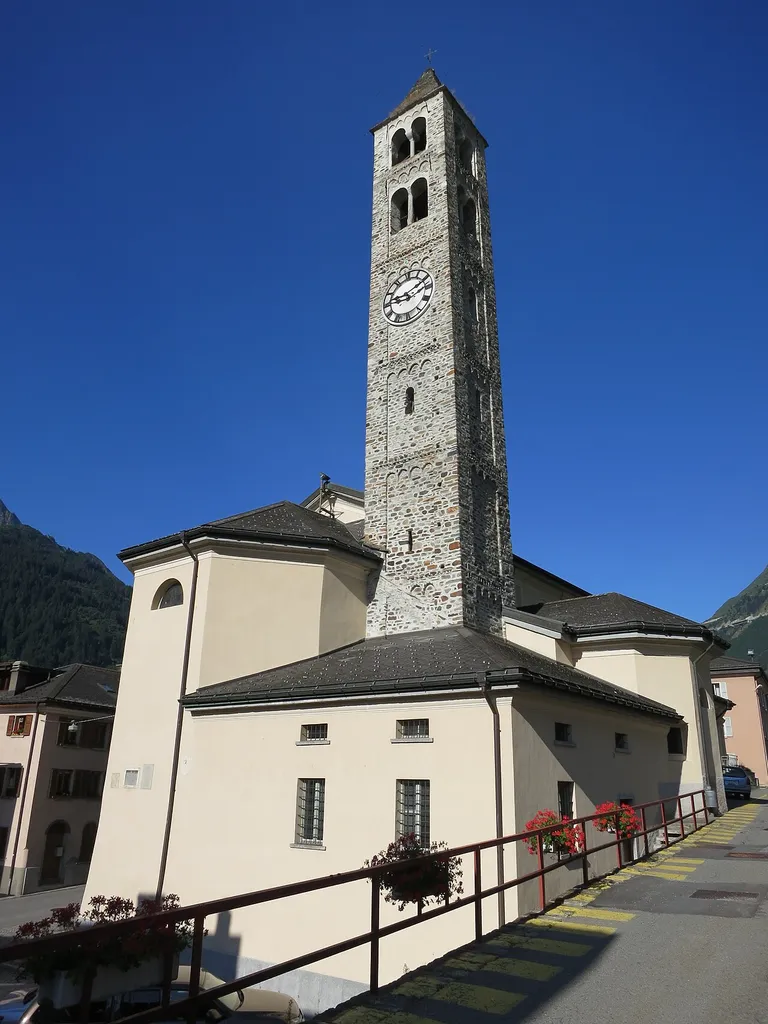 Pfarrkirche AiroloTI, Schweiz