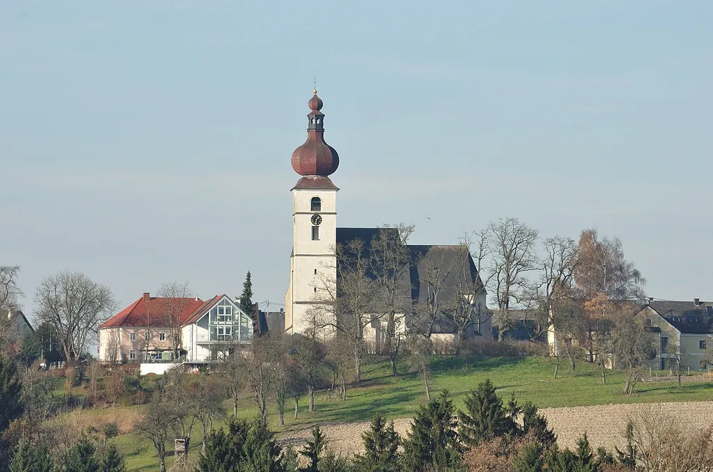 Kath. Pfarrkirche hll. Peter und Paul